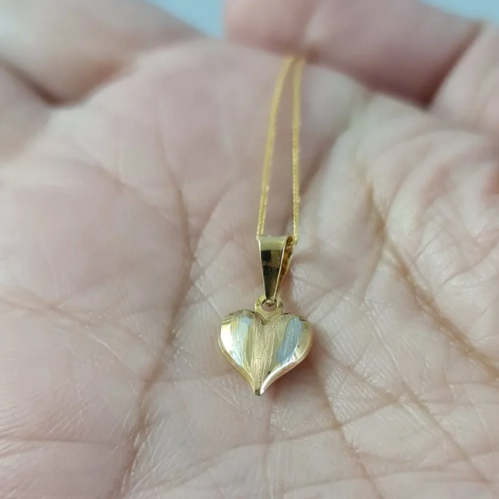 Necklace with cute heart pendant - Picture 10 of 16